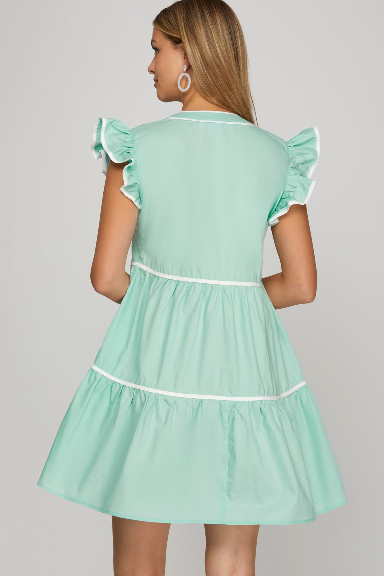 Ruffle Sleeve Tired Dress With Contrast Piping