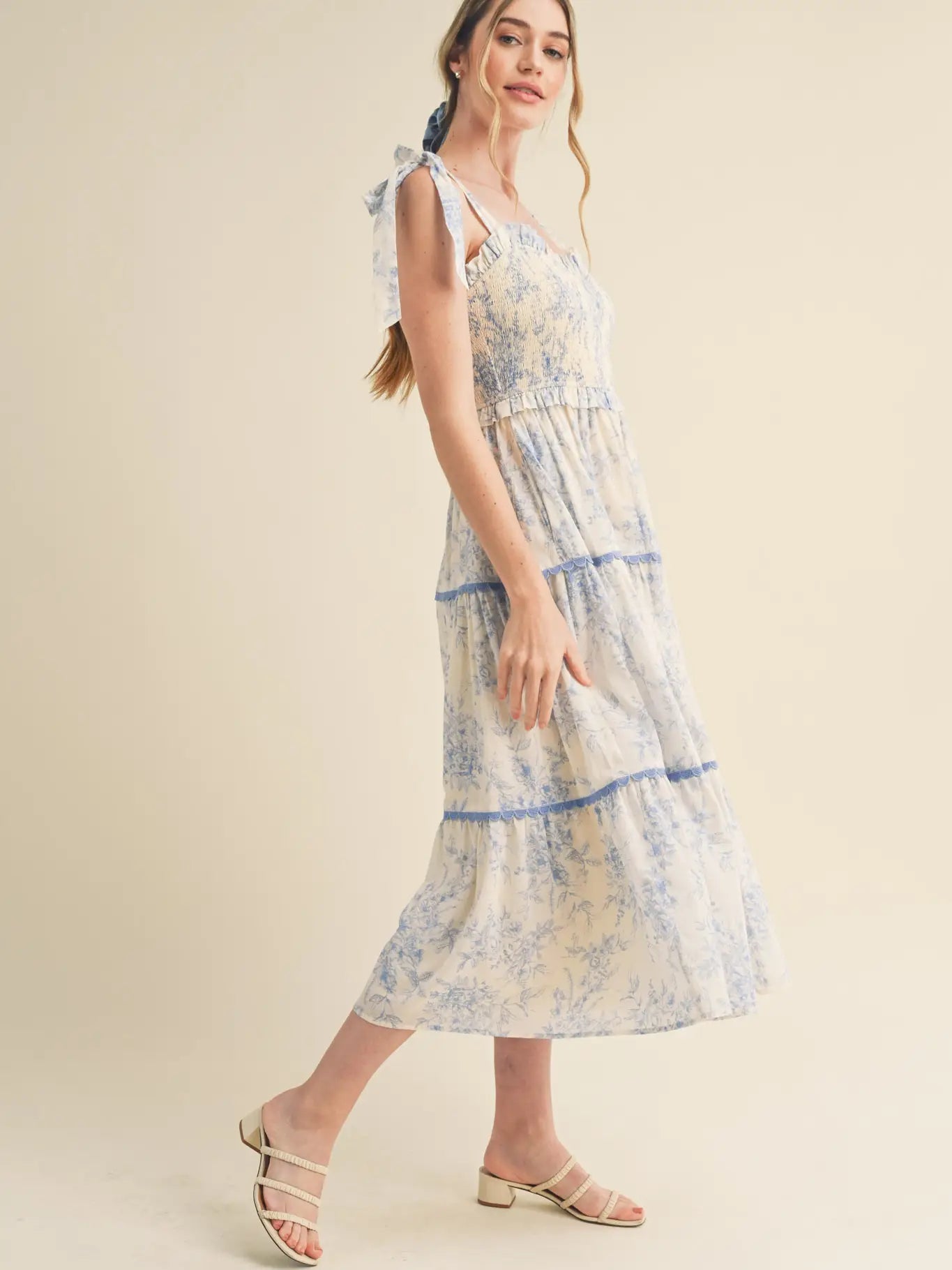 Tiered Lace Trim Floral Midi Dress