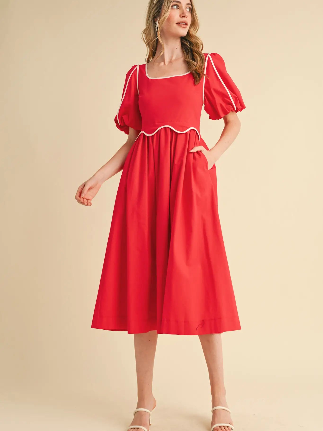 Contrast Binding Scalloped Midi Dress