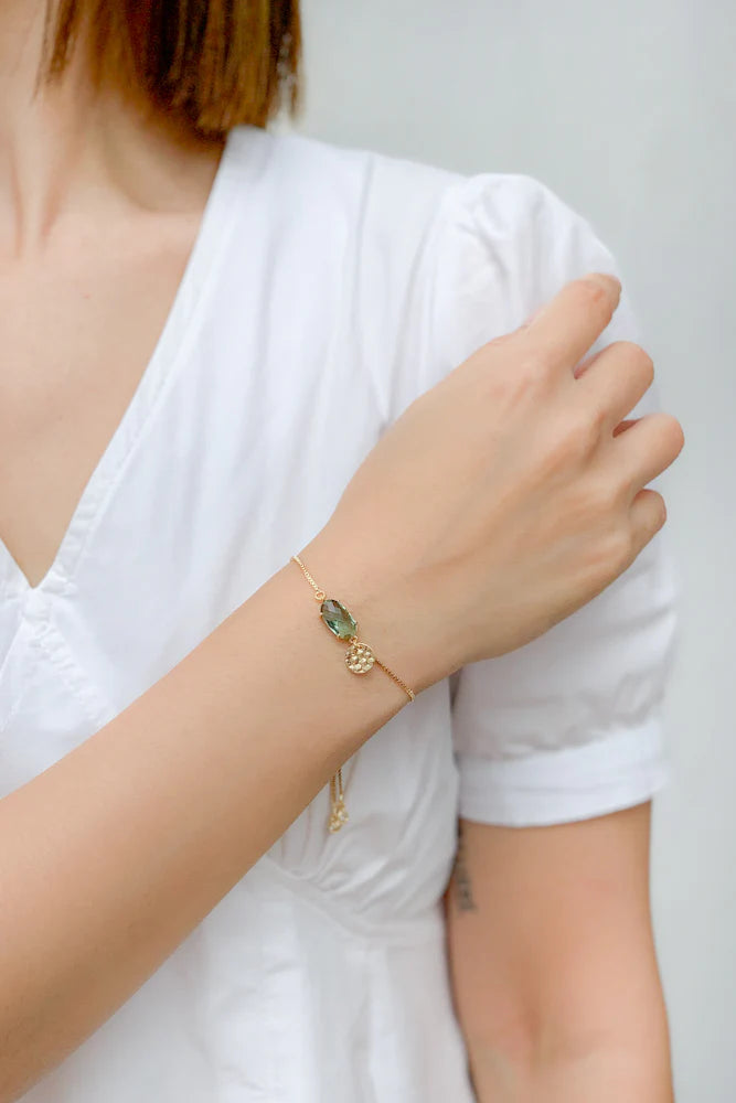 Glass Crystal With Adjustable Chain Bracelet