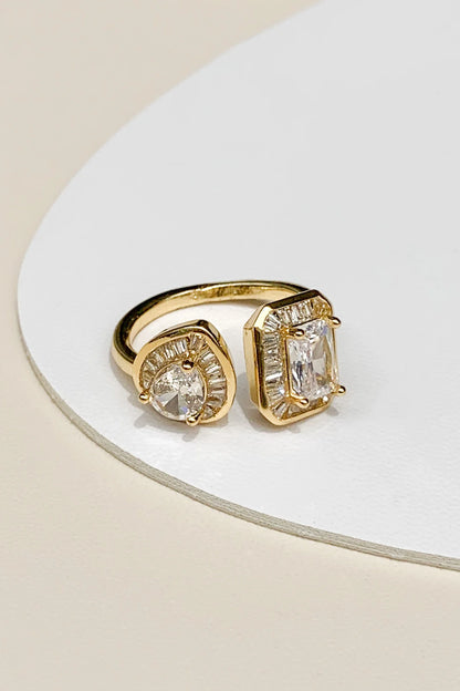 Dazzling Glass Crystals Ring